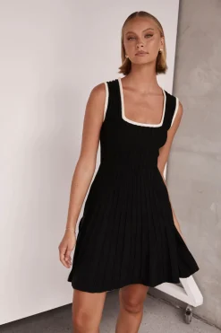 Calle Knit Mini Dress (Black)